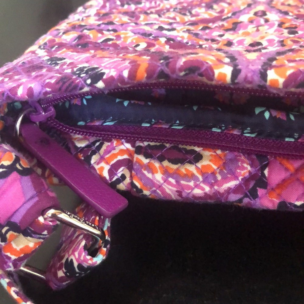 VERA BRADLEY Crossbody Hipster Purple/ Orange Paisley Bag/ Purse - Picture 10 of 13